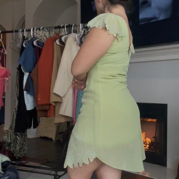 Amazing Vintage 90s Soft Green Tinker Bell Beaded Dress - Picture 2 of 7